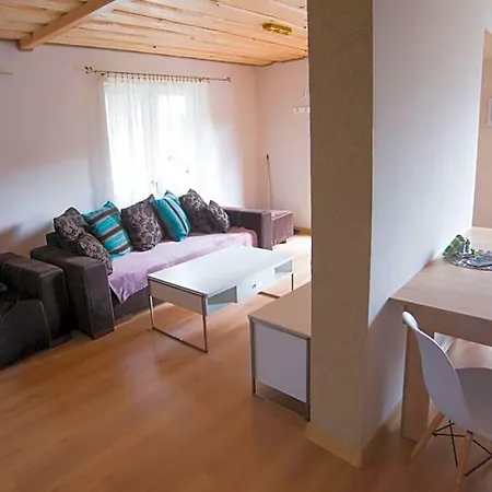 U Justyny Karpacz Sosnowka 山林小屋 *